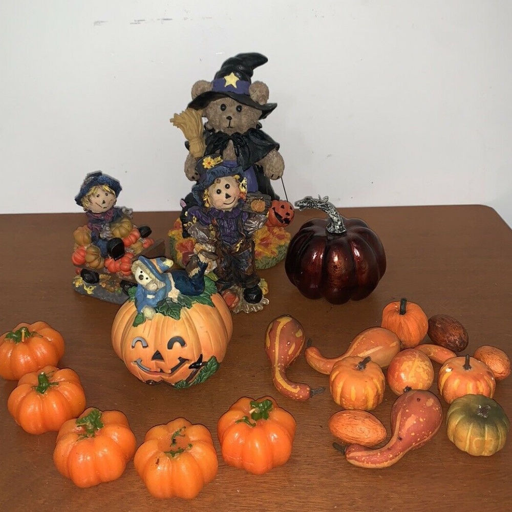 Halloween SCARECROW WITCH Figures PUMPKIN Candles